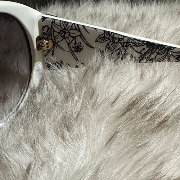 Gucci Ivory Sunglasses with Gold Accents main image 3